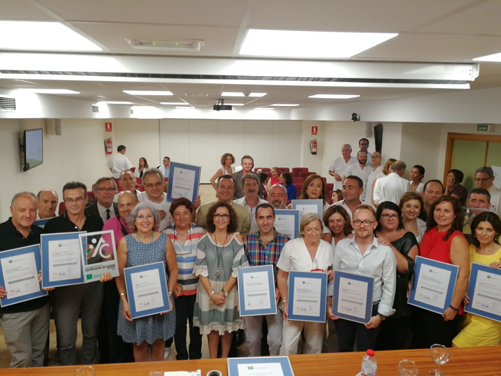 Las certificaciones se entregaron ayer en el Hospital Santa Ana de Motril.