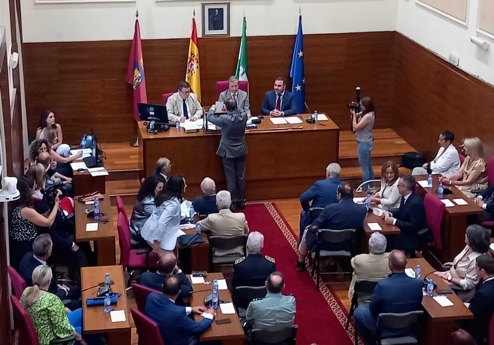 Las imágenes de la investidura de José María Román como alcalde de Chiclana