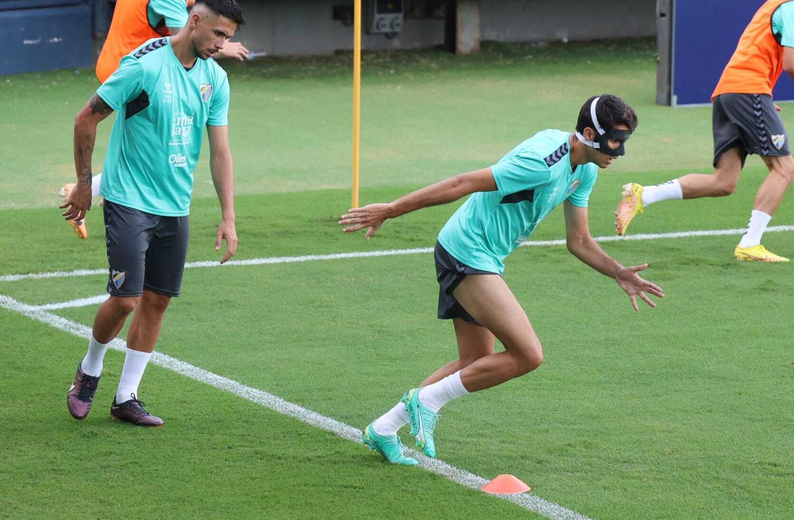 Las fotos del Málaga ultimando su cita con el Recreativo Granada