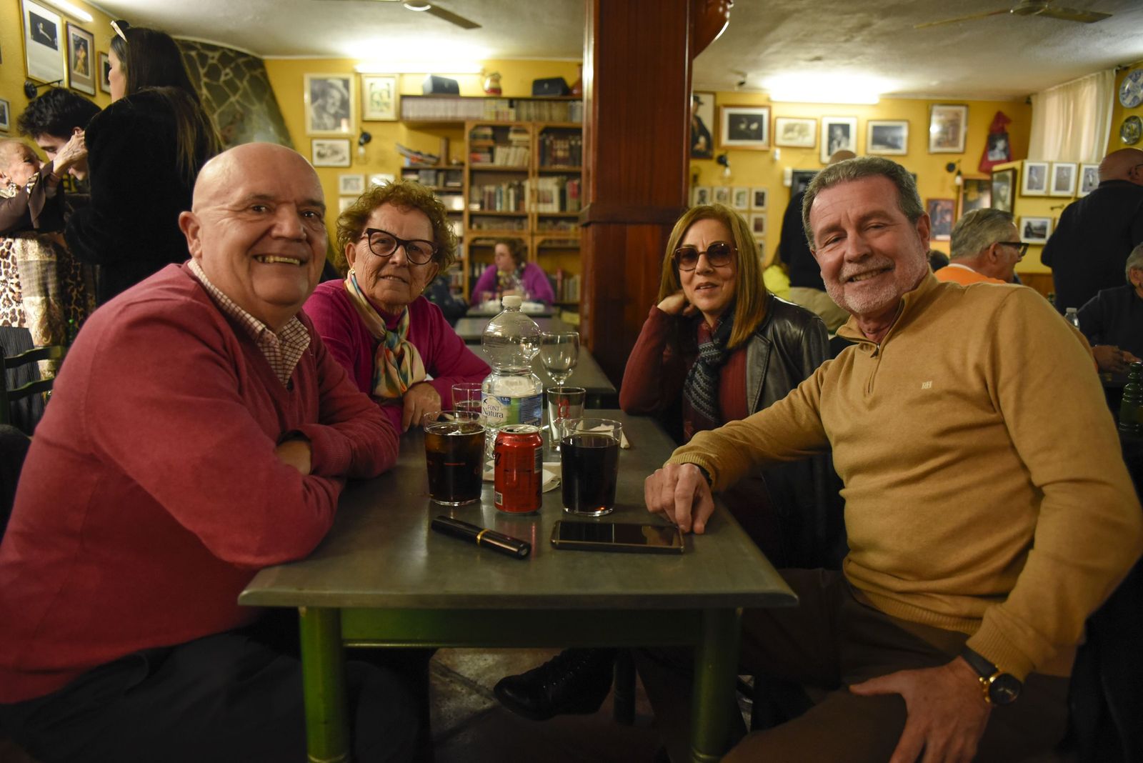 Las fotos de la tertulia sobre el Carnaval línense de la Peña Flamenca