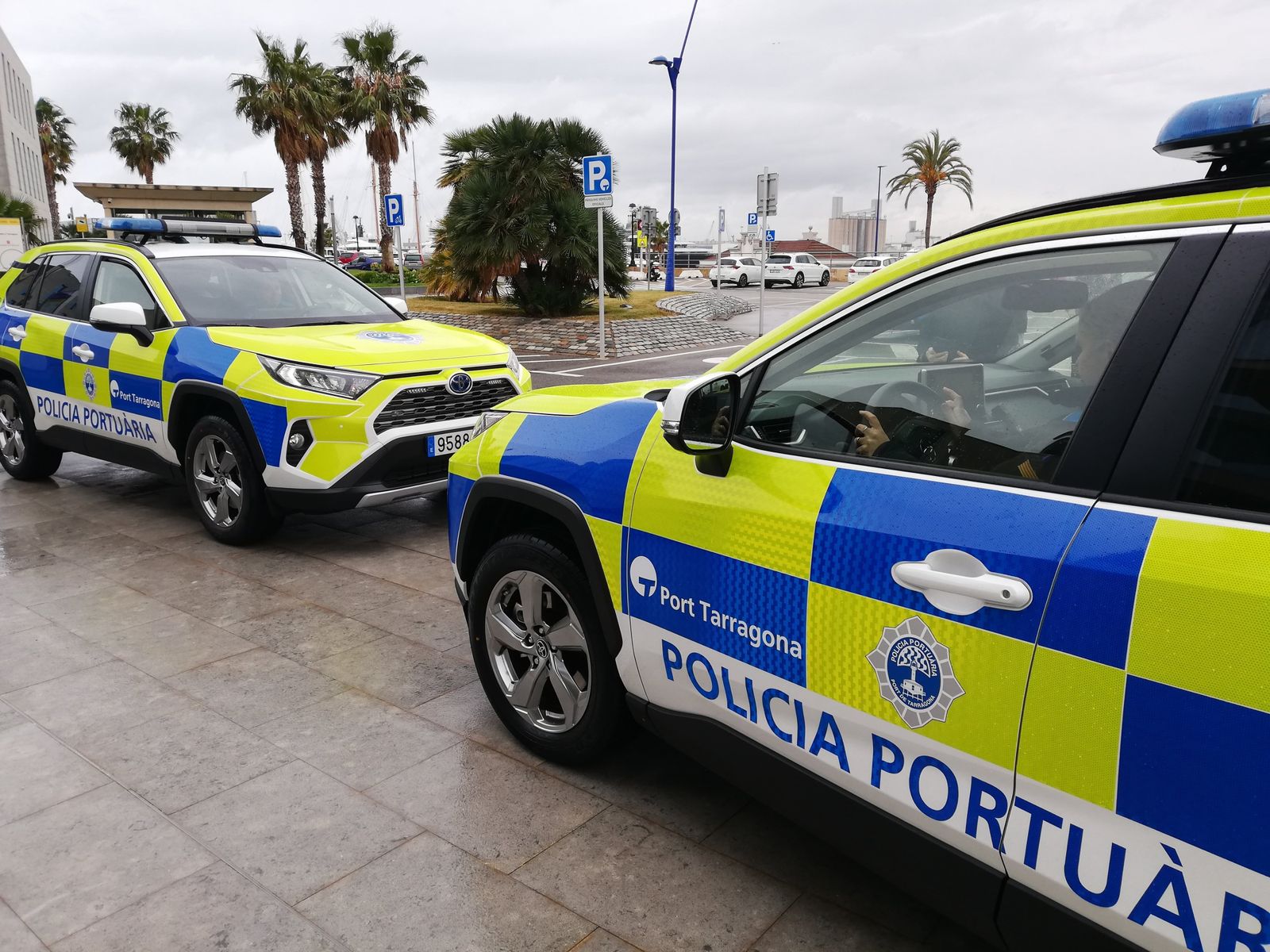 El anciano ha sido encontrado flotando en el agua de la playa de El Miracle