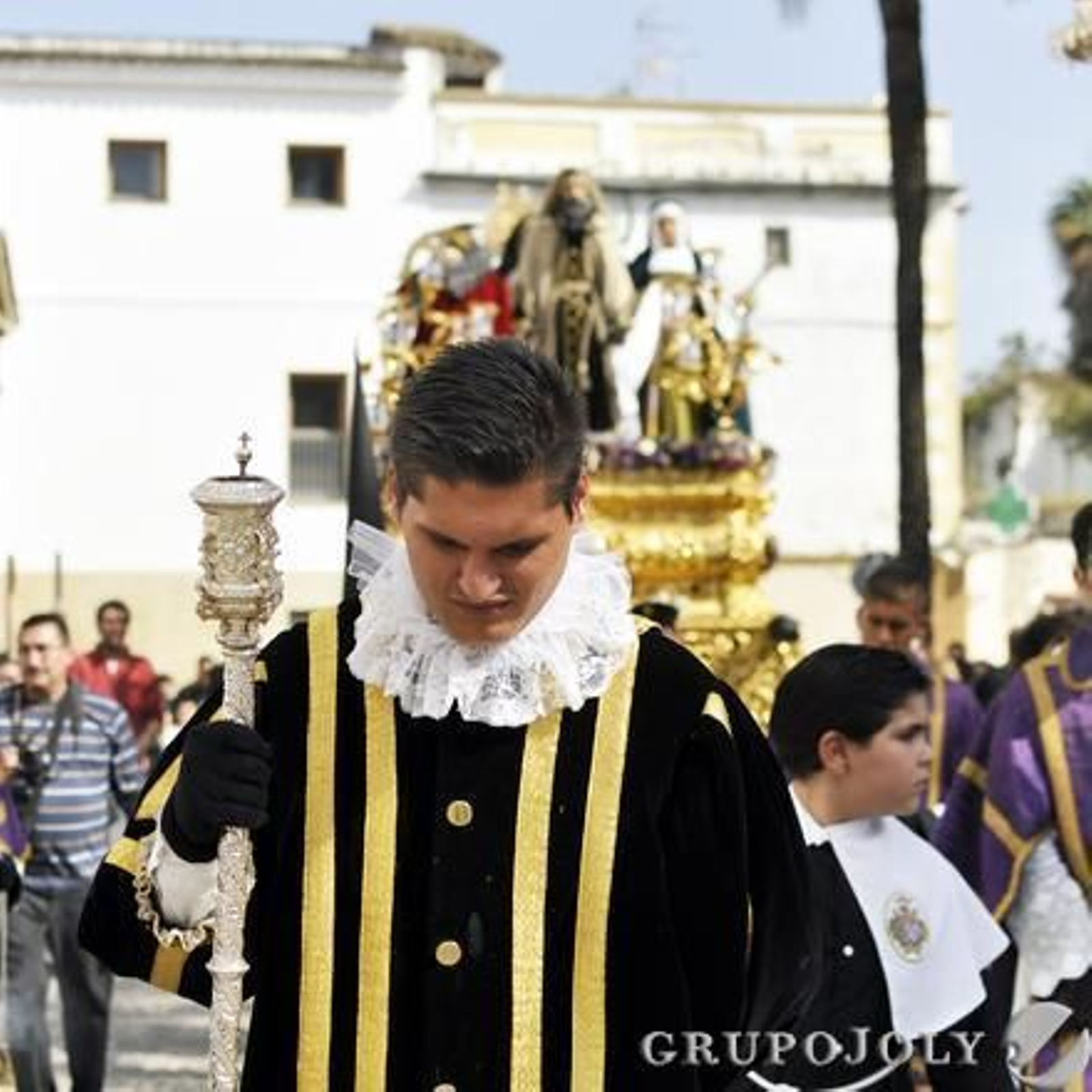 Foto: Pascual · Lobo· Aranda · Garcia y M. A. Gonzalez