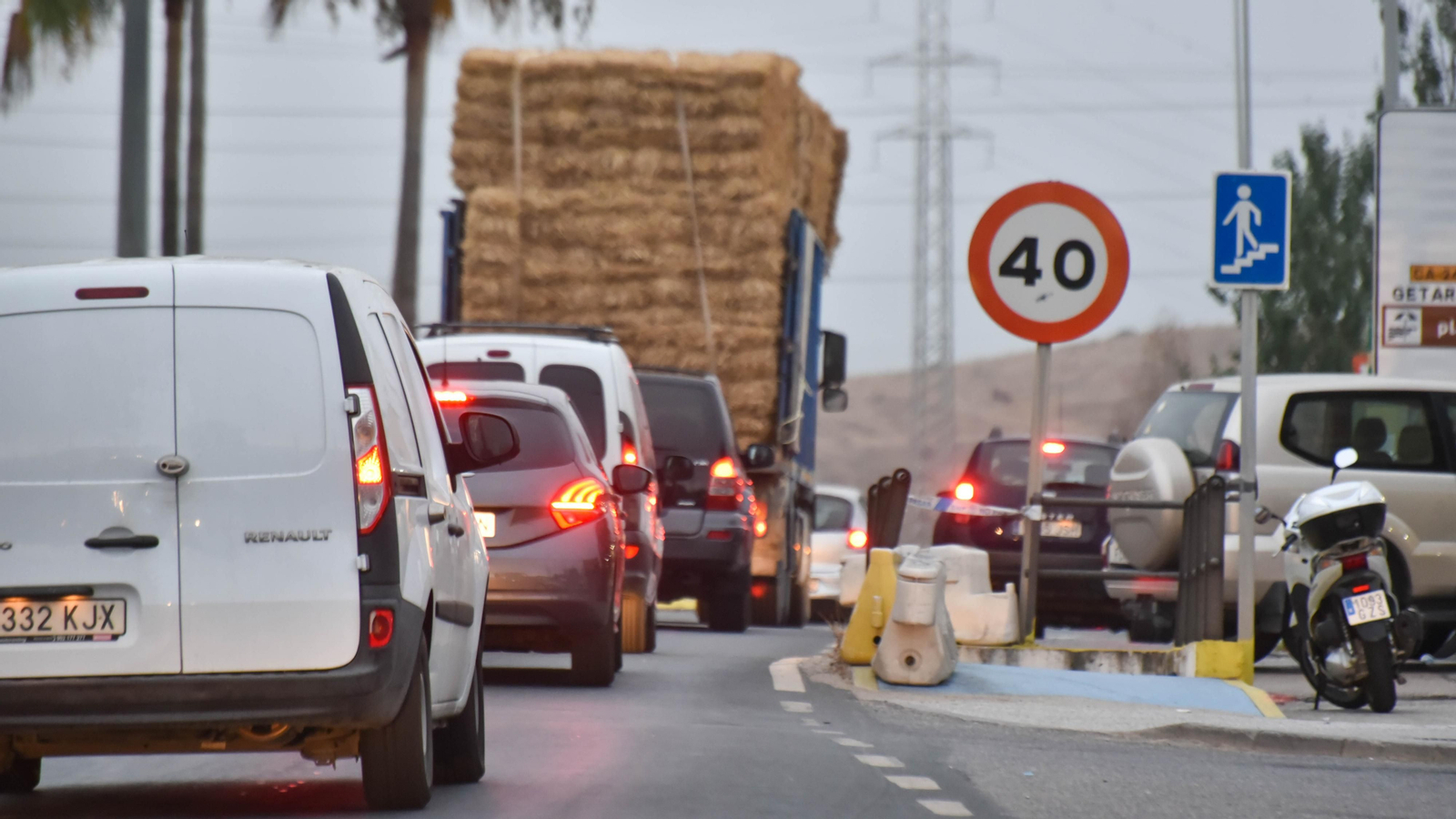Las fotos de la retenciones de trafico en la A-7 a su paso por el Campo de Gibraltar