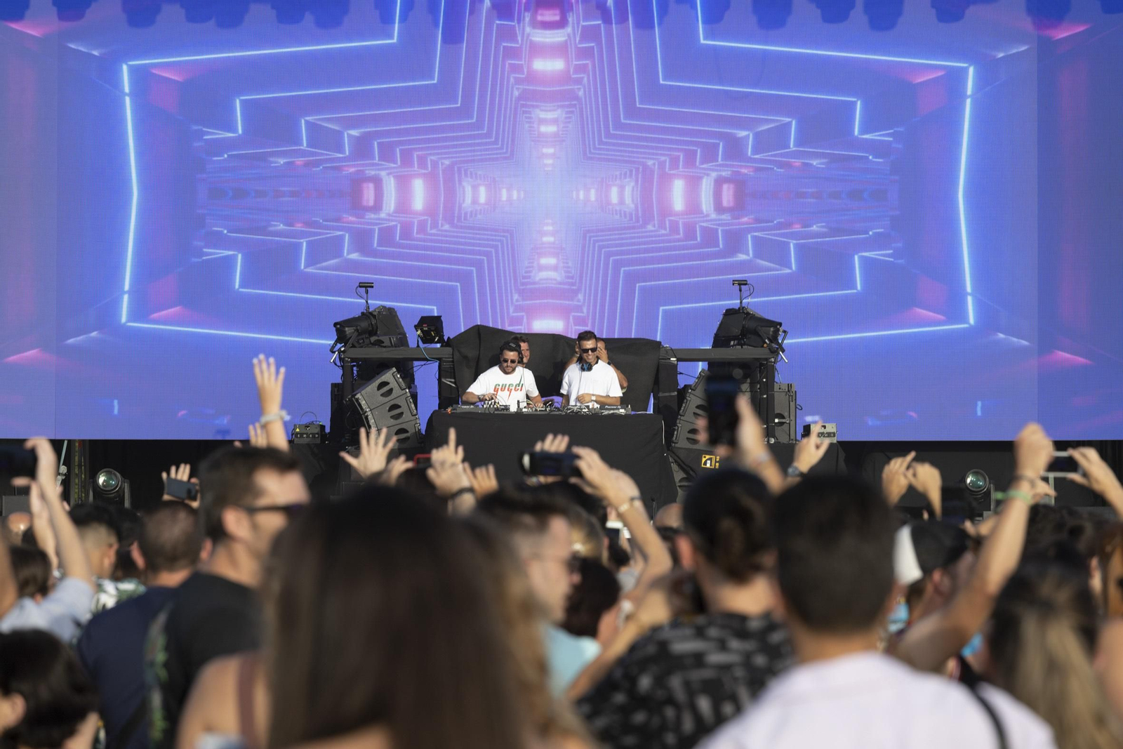 Búscate en las imágenes del concierto de David Guetta en el Puerto de Santa María