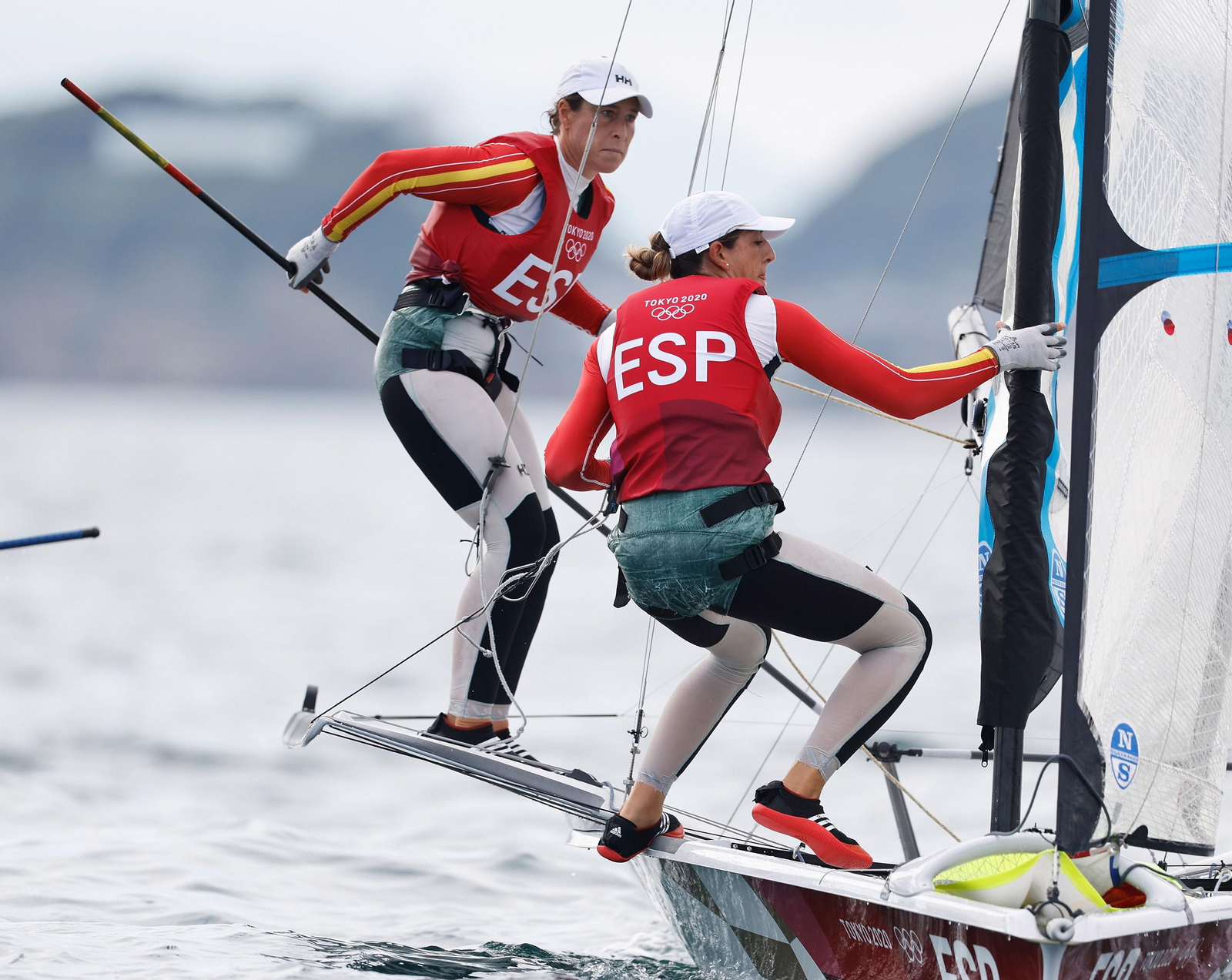 Tamara Echegoyen y Paula Barceló.