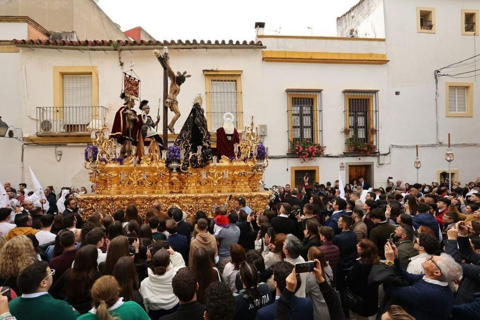 El primer paso de misterio de El Amor, en 2022