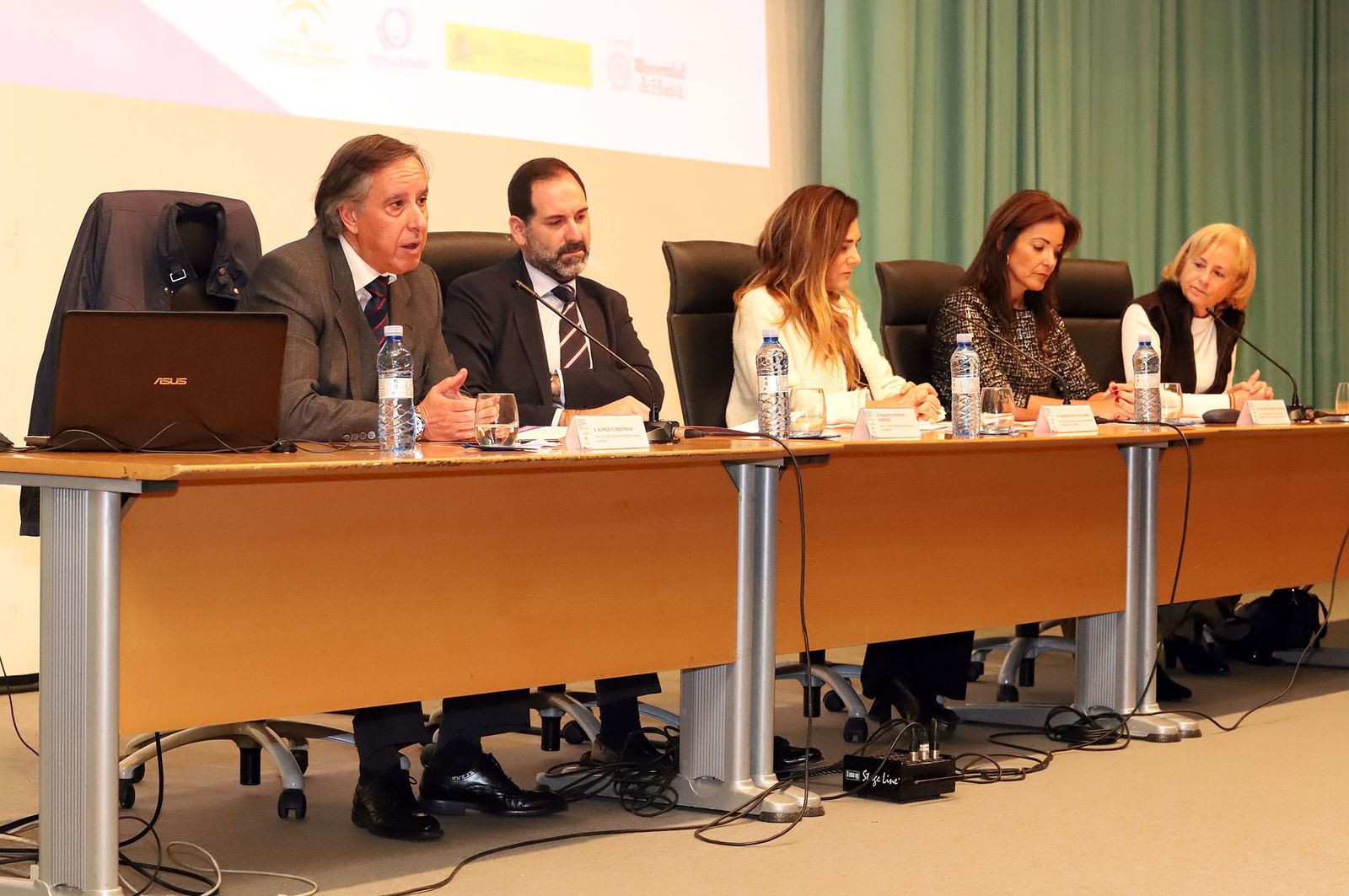 Imágenes de las jornadas " Violencia de Género en el mundo rural"