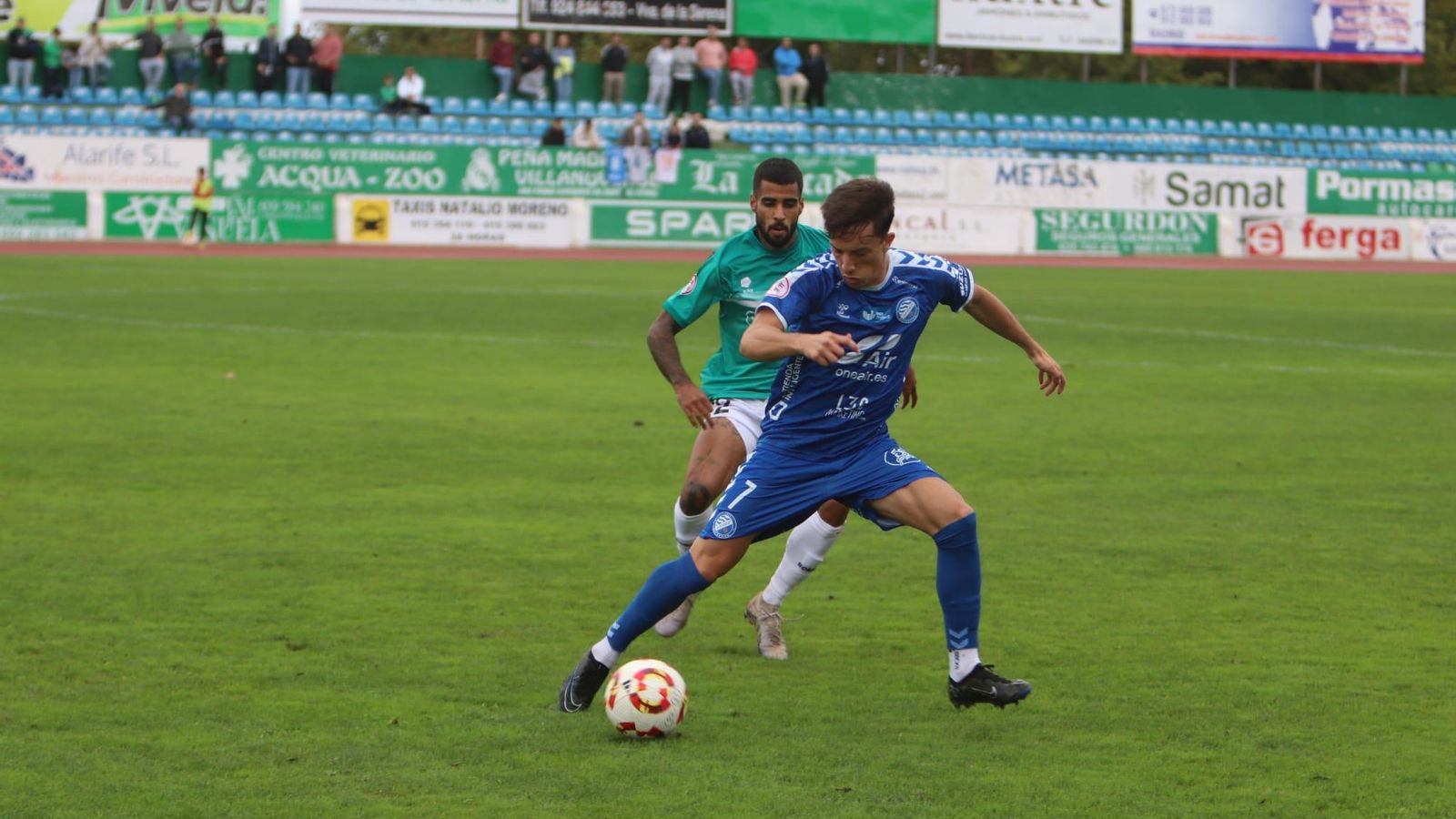 Pepe Rincón dejó su puesto en el segundo tiempo a Beto. Pepe Rincón dejó su puesto en el segundo tiempo a Beto.