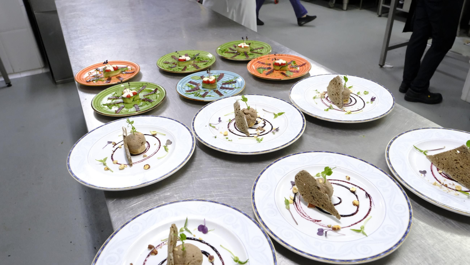 Las imágenes de las Jornadas Gastronómicas El Toro Bravo en la Cocina, en la Terraza Carmona de Vera