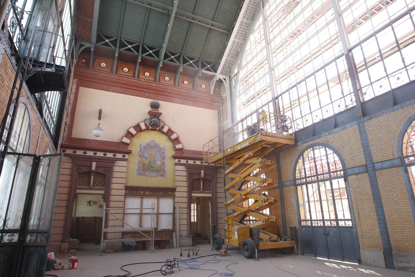 Las imágenes de las obras de la antigua estación de ferrocarril de Almería