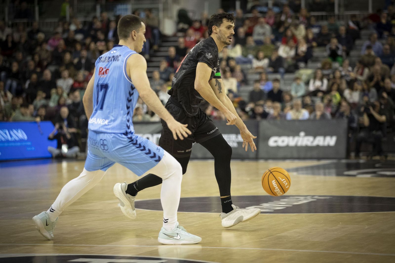 Las mejores imágenes del Covirán Granada-Río Breogán