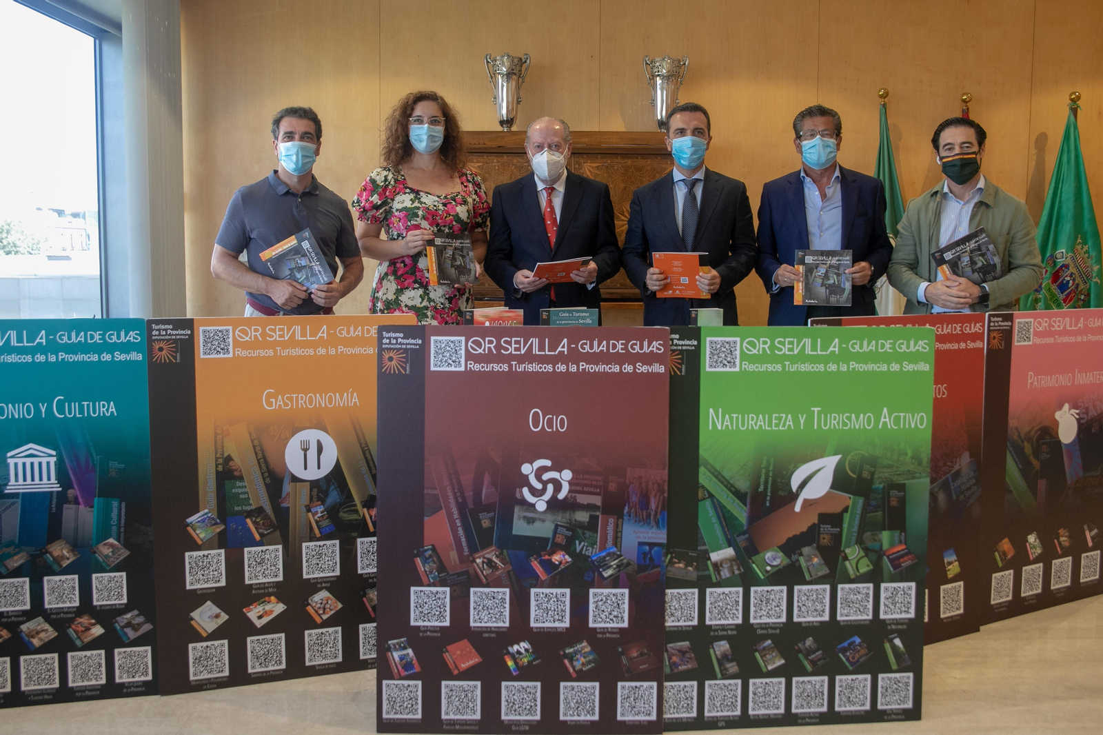 Presentación de la guía 'QR- Guía de Guías. Recursos Turísticos de la Provincia de Sevilla'.