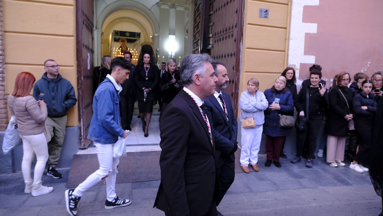 Las mejores imágenes del Santo Sepulcro, en Almería
