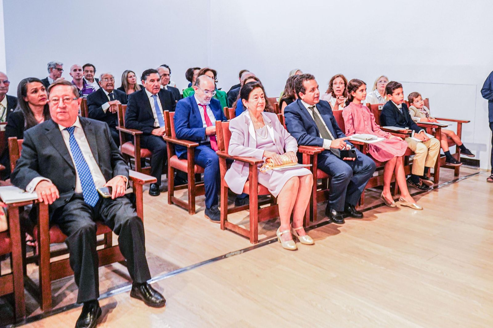 Así se ha convertido Miguel Giménez Yanguas en doctor honoris causa por la Universidad de Granada