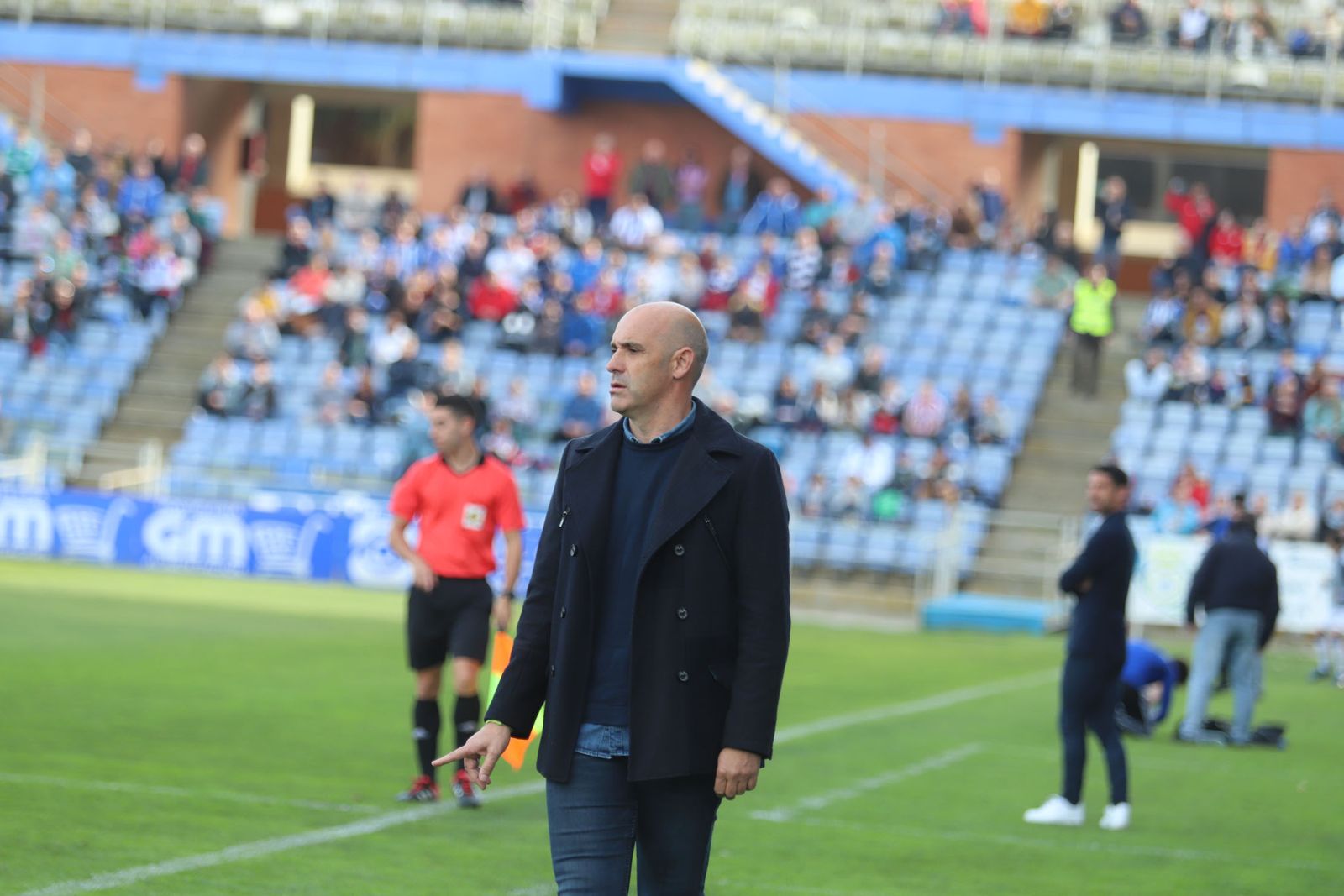 Monteagudo, en la imagen el domingo ante el Mérida, dejará de ser técnico del Decano.