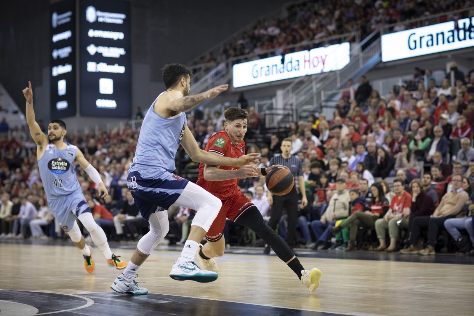 Las mejores imágenes del Covirán Granada - Río Breogán