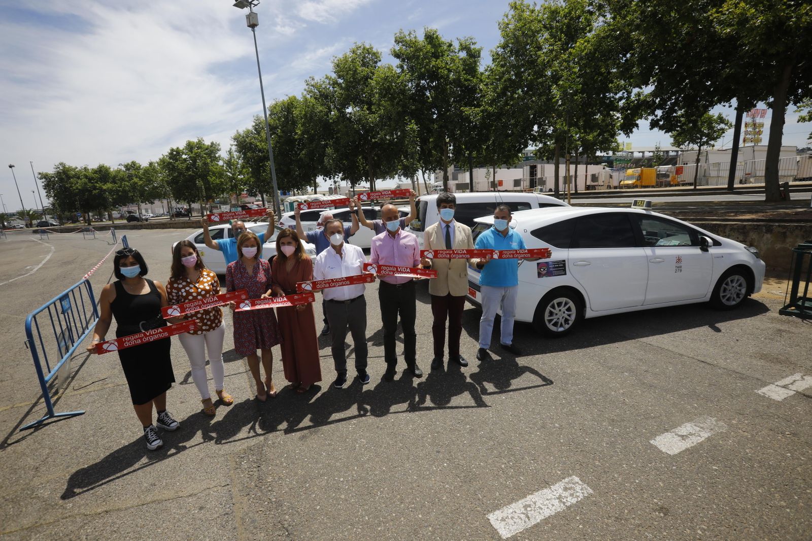 Asistentes a la presentación de la campaña de donación de órganos.