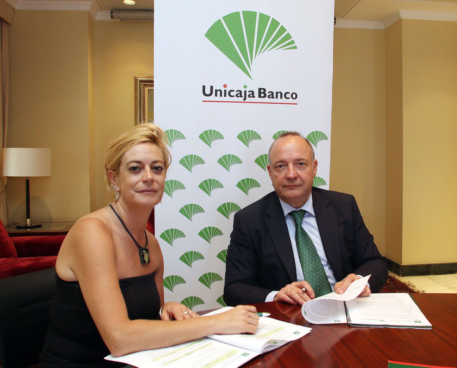 Montserrat Reyes y Salvador Navarro.