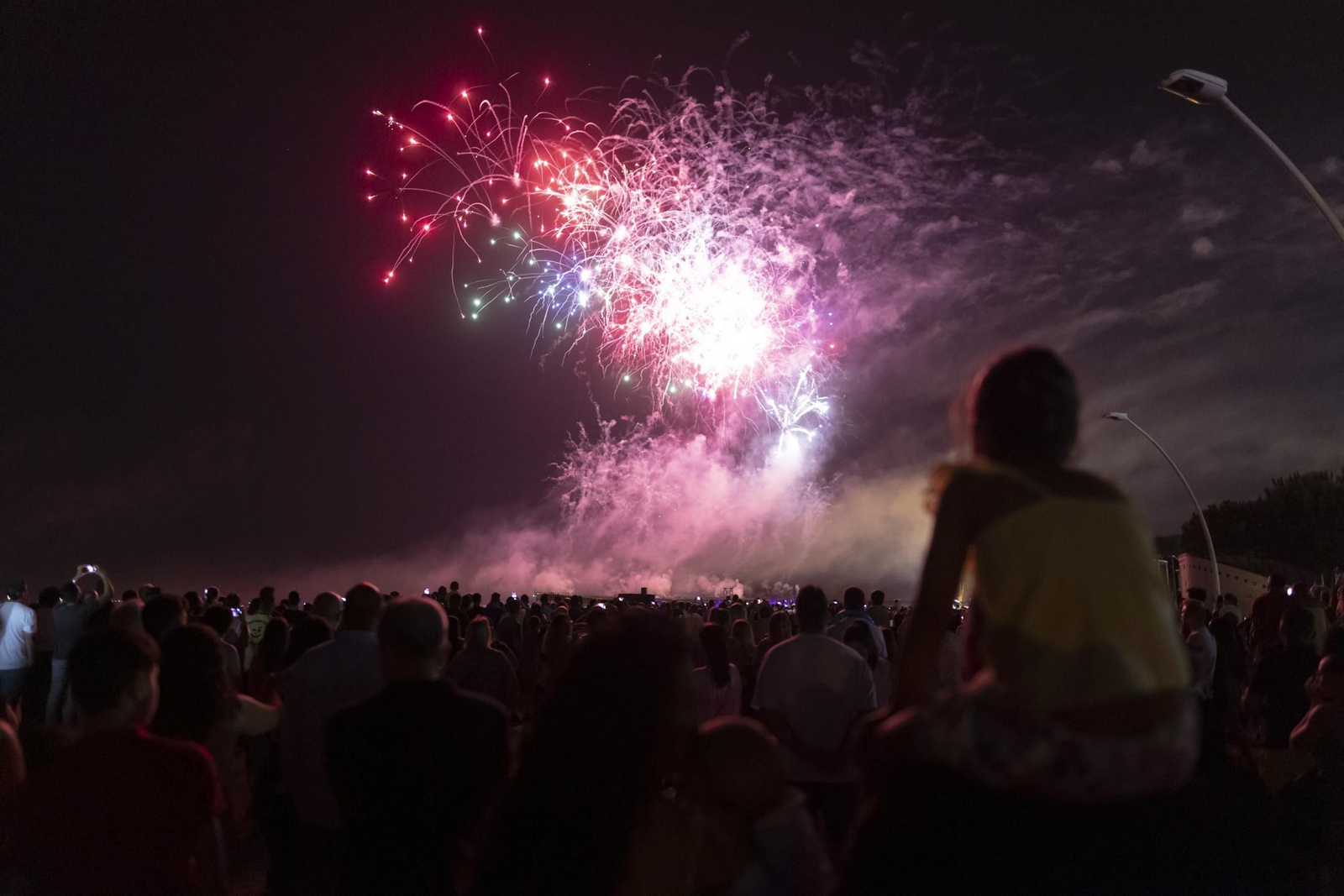 Colombinas 2022: Imágenes de los fuegos artificiales en el Paseo de la Ría