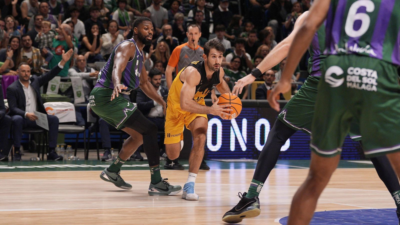 El Unicaja-La Laguna Tenerife, en fotos