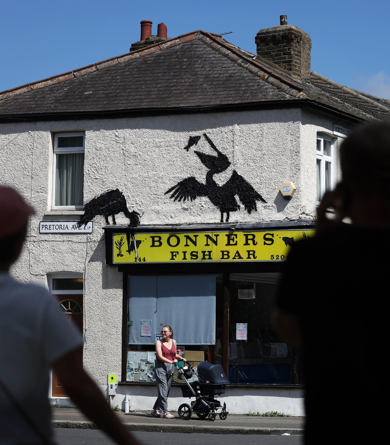 La serie animal del artista Banksy, al completo