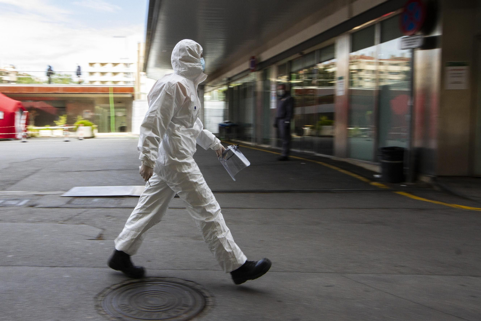 El foco de coronavirus arrecia en Granada: dos muertos y siete positivos más en el último día