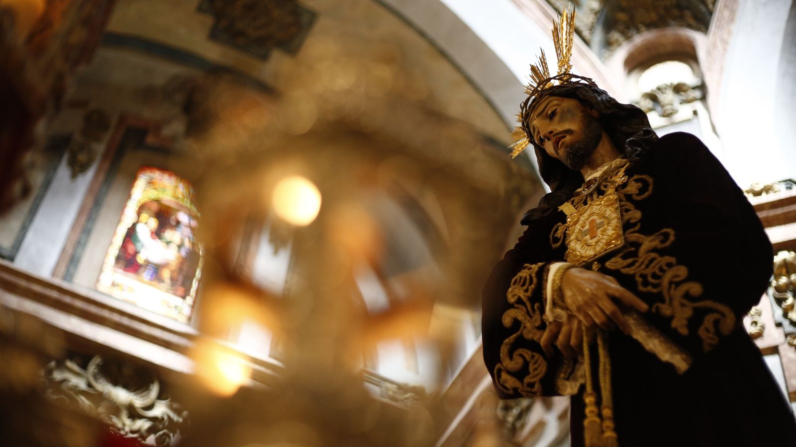 Jesús del Rescate, en su templo antes de procesionar