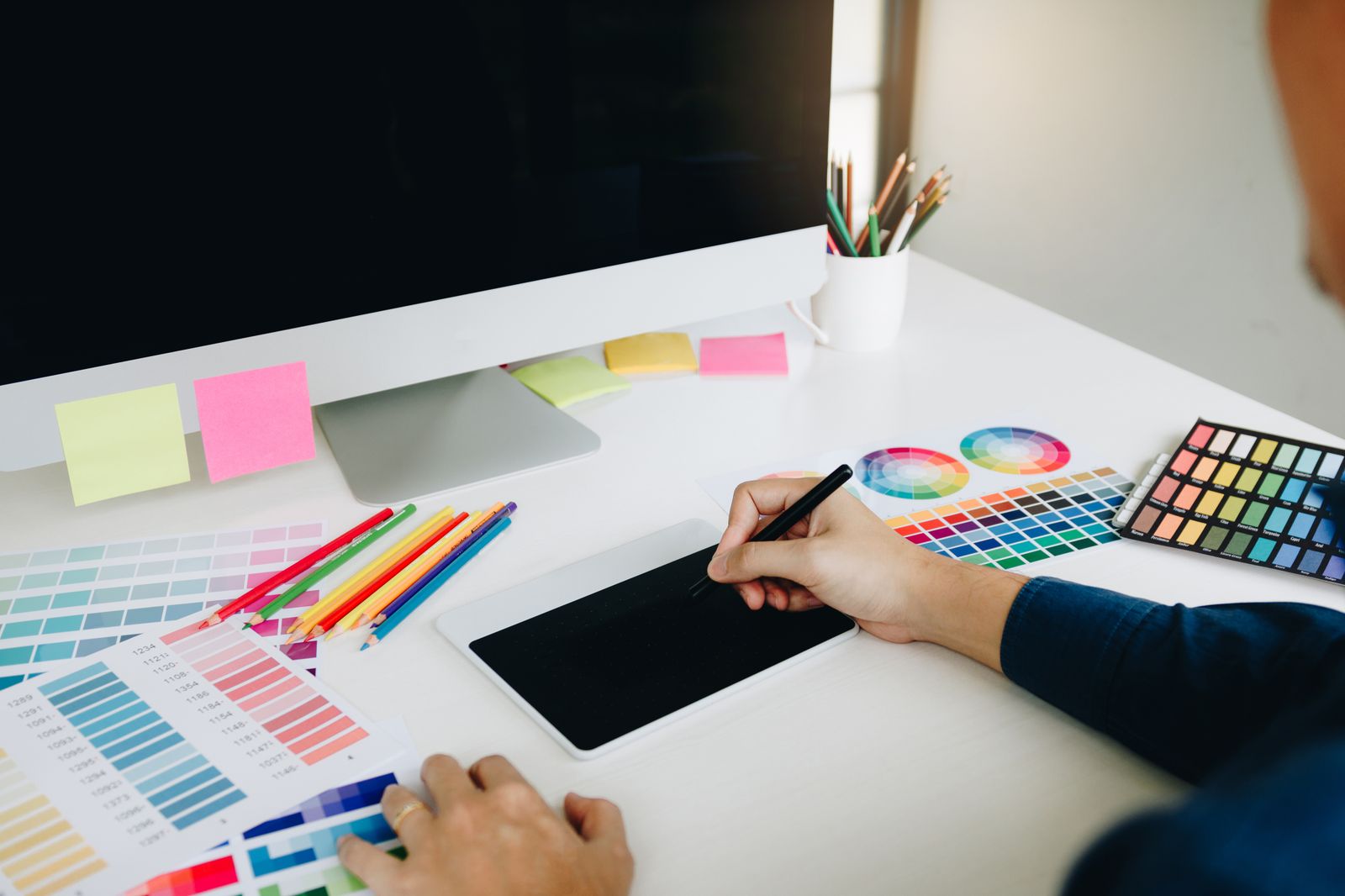 En el Curso de Gestión y Diseño Editorial se desarrollan las técnicas y programas de maquetación e ilustración.