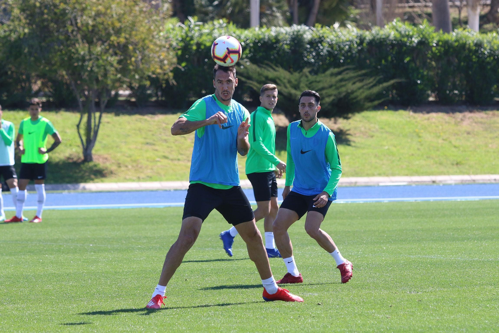 Caballero tiene cartel en Segunda B
