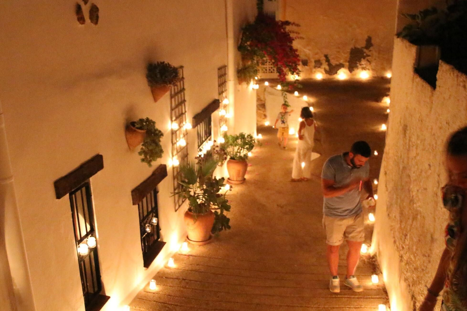 Las imágenes de la Noche de las Velas en Vícar