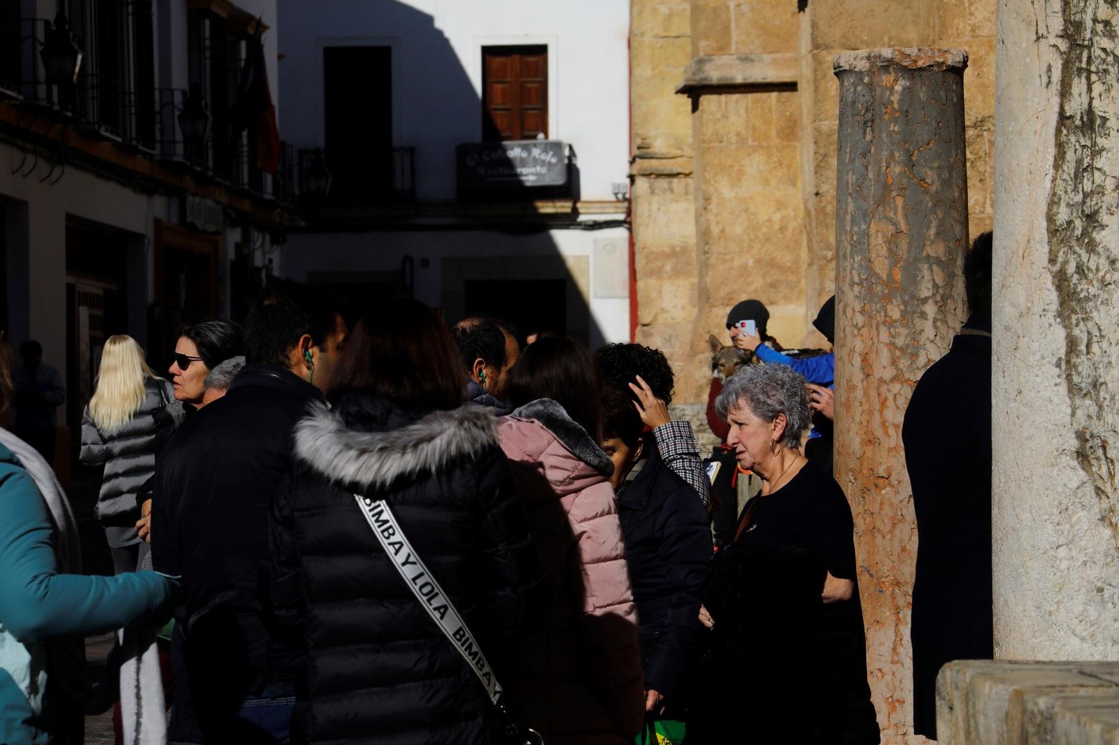 Córdoba se llena de turistas en el puente de la Constitución, en imágenes