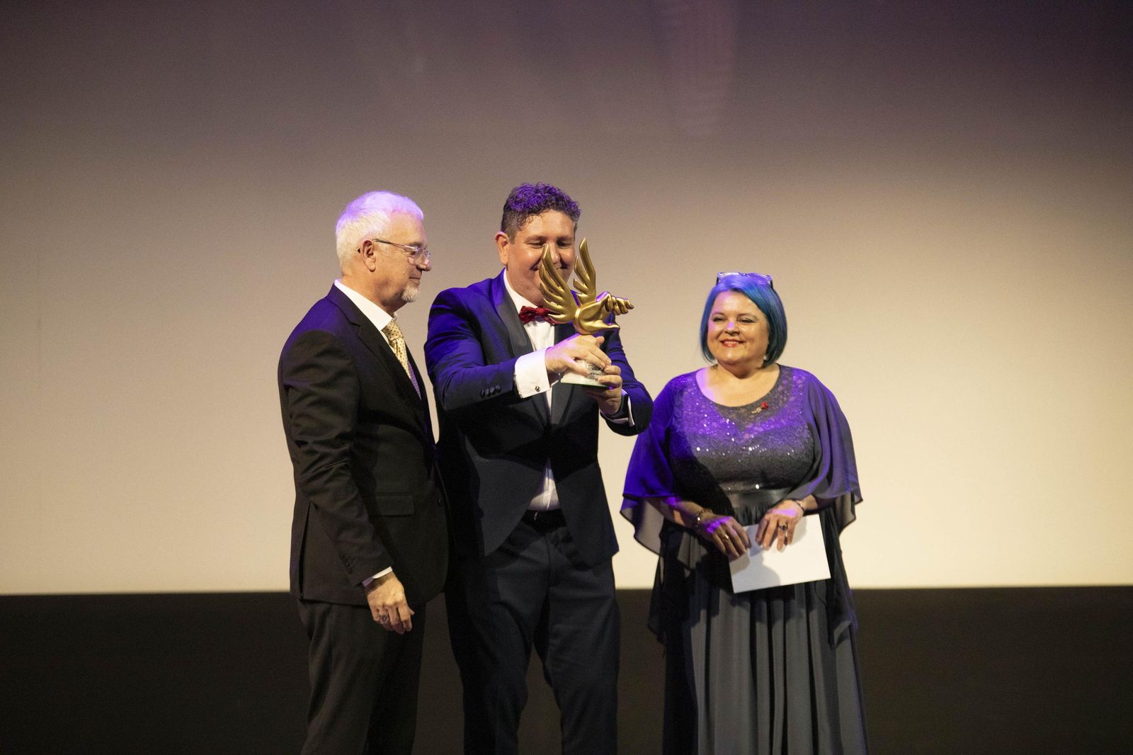 El estreno en Almería del largometraje documental "Concha Robles", en imágenes