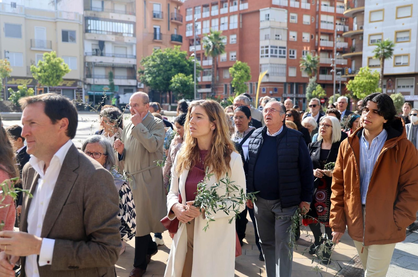 Domingo de Ramos 2025: Imágenes de la Misa presidida por el obispo de Huelva, Santiago Gómez, en la Catedral de Huelva
