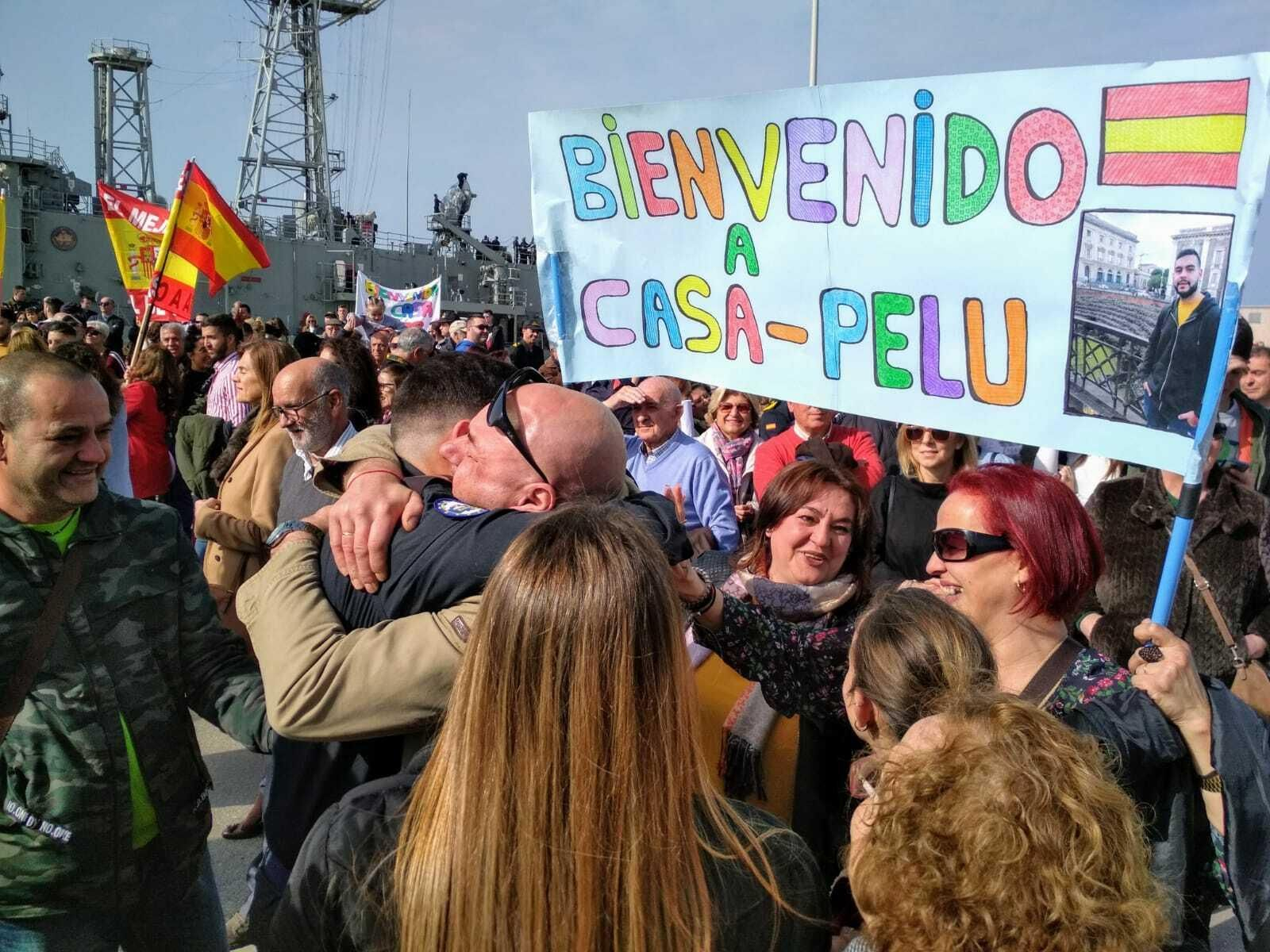 La fragata Reina Sofía llega la Base de Rota