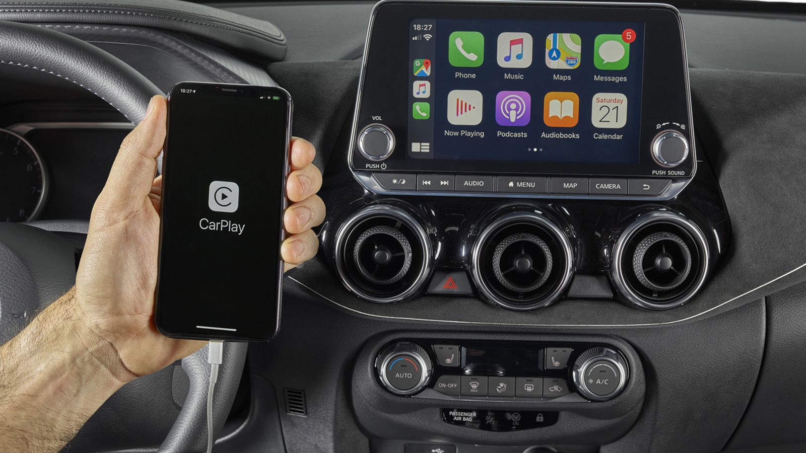 La pantalla táctil de 8 pulgadas flotante.