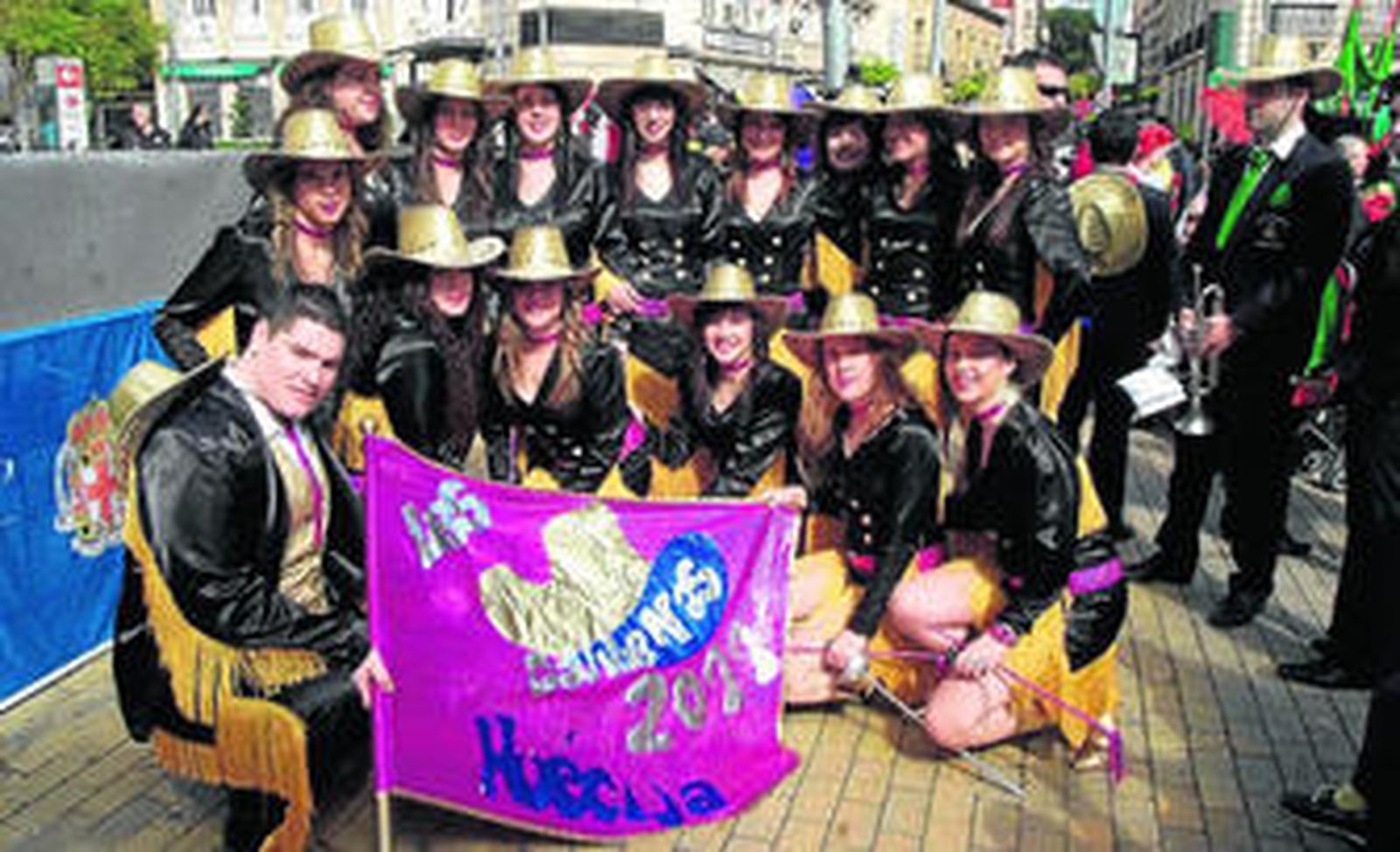 El grupo Las Gavilanas de Huécija.