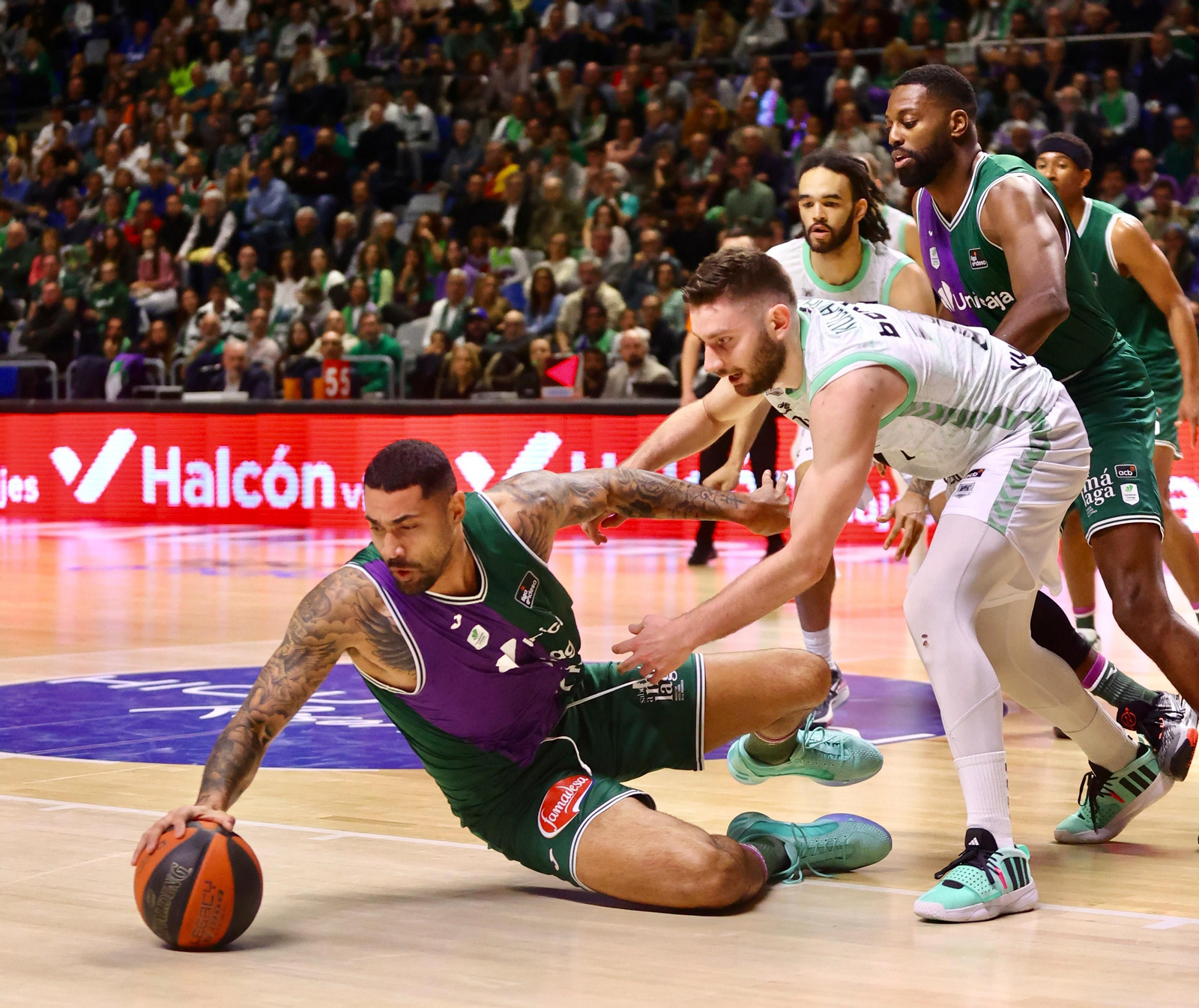 El Unicaja - Surne Bilbao, en fotos