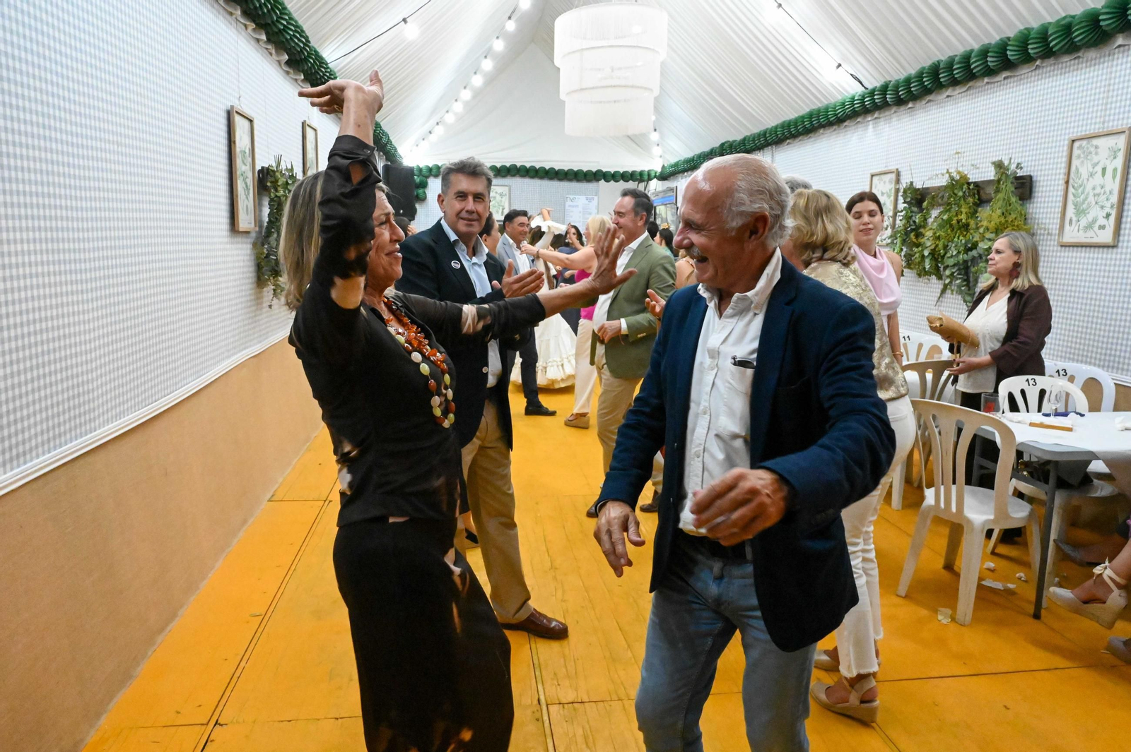 Ambiente de la noche del 10 de Octubre en la Feria Del Caballo 2025