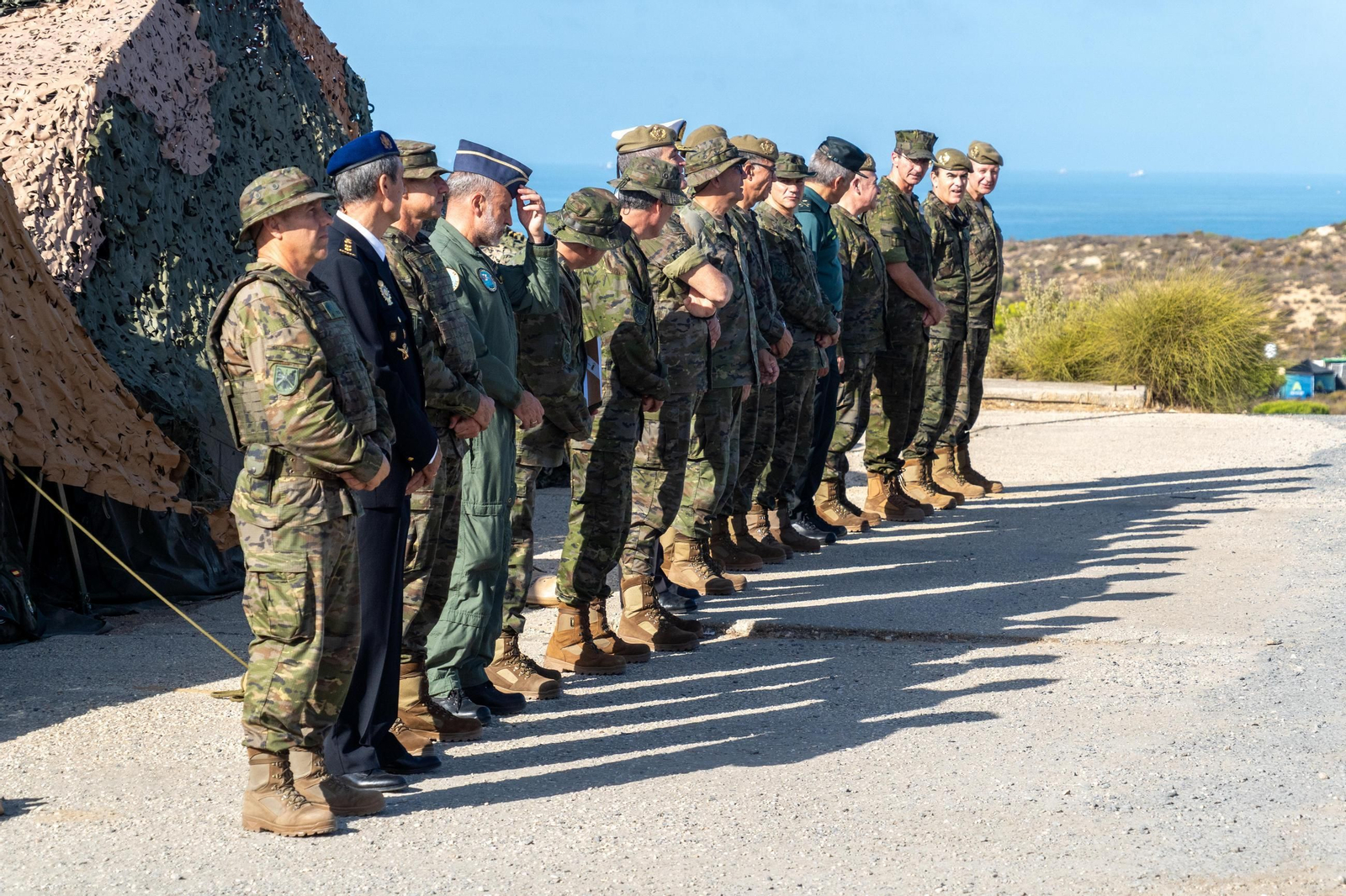 Las espectaculares imágenes del `Atlas 25´, ensayo militar contra drones en Huelva