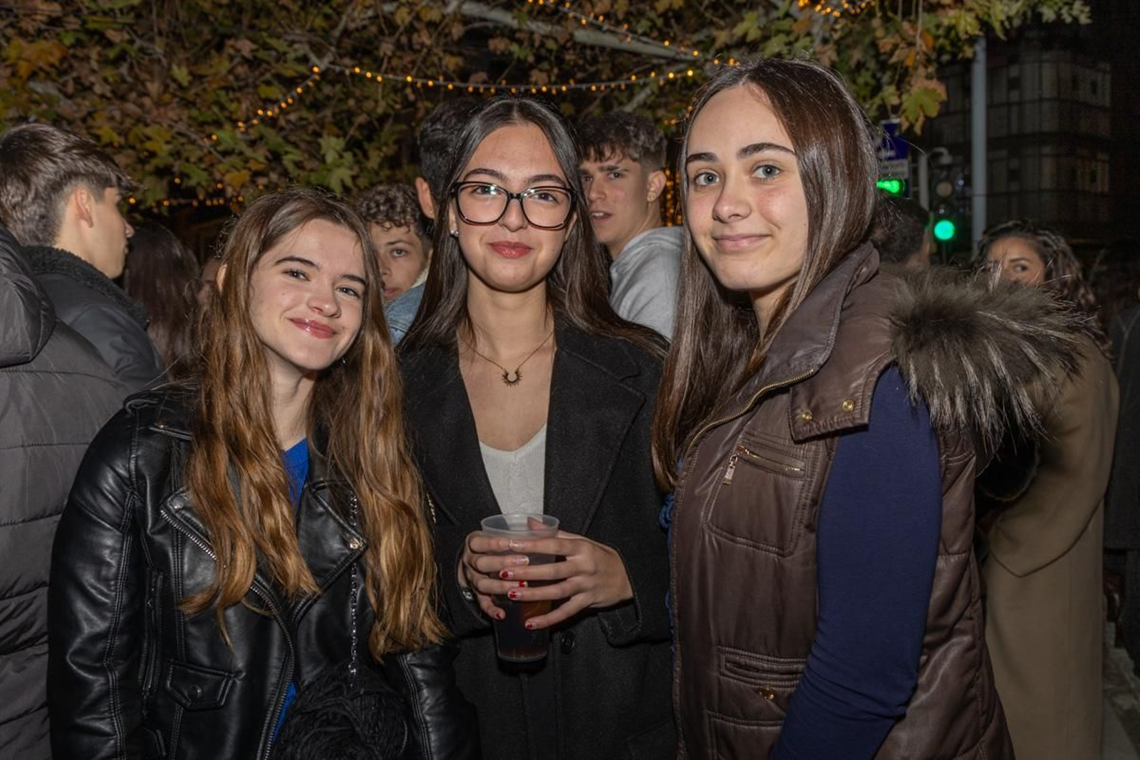Zambomba de la Hermandad de la Buena Muerte y actuación de Maria Soledad