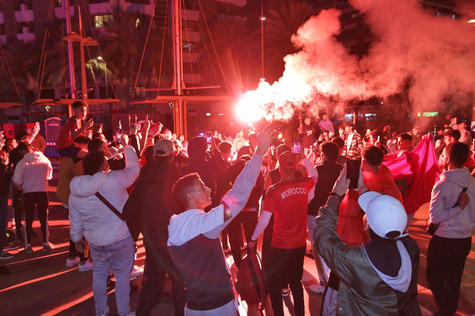 La celebración de la afición marroquí de Almería, en imágenes