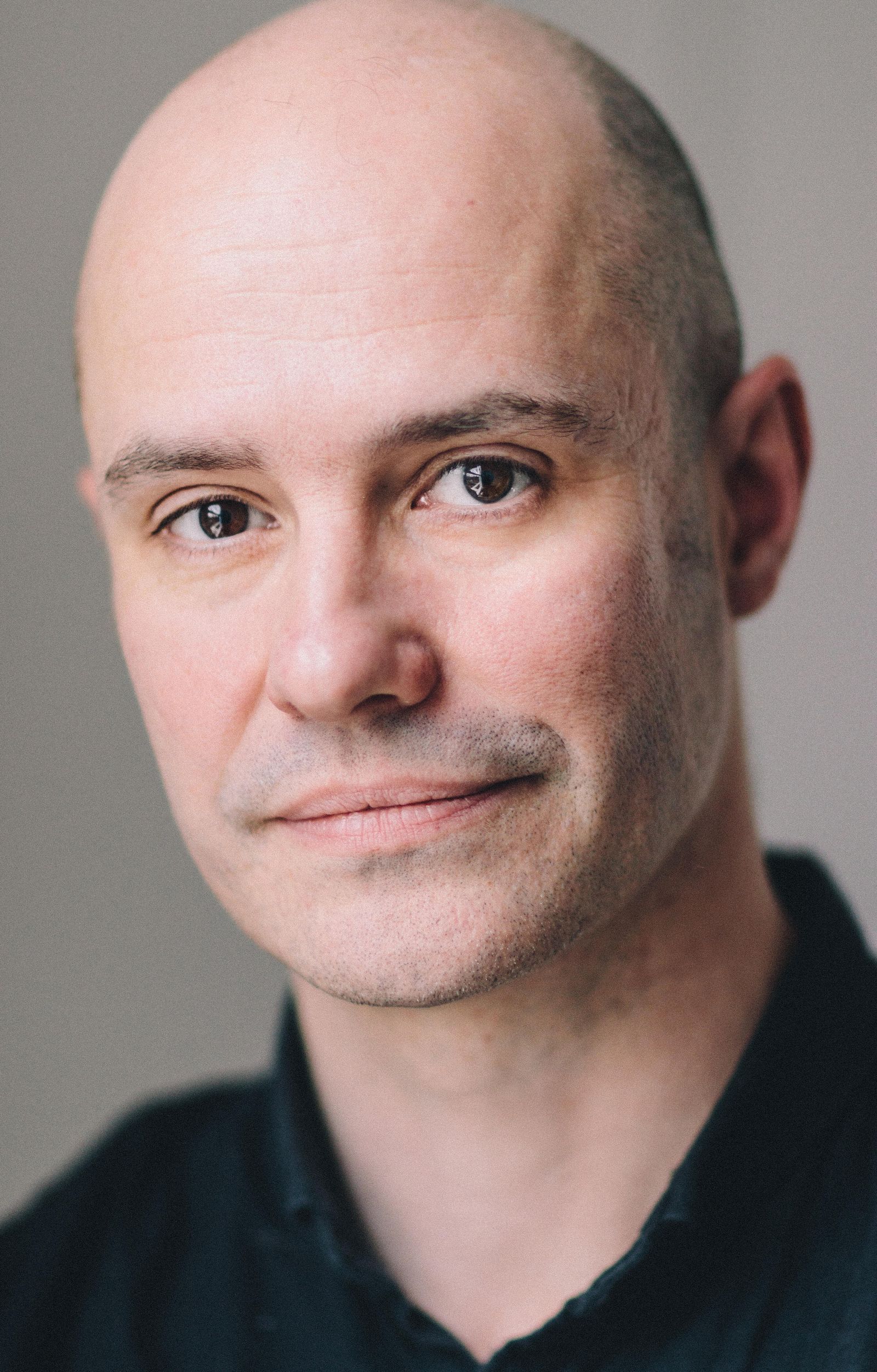 El escritor y periodista Dorian Lynskey (Norwich, 1974).