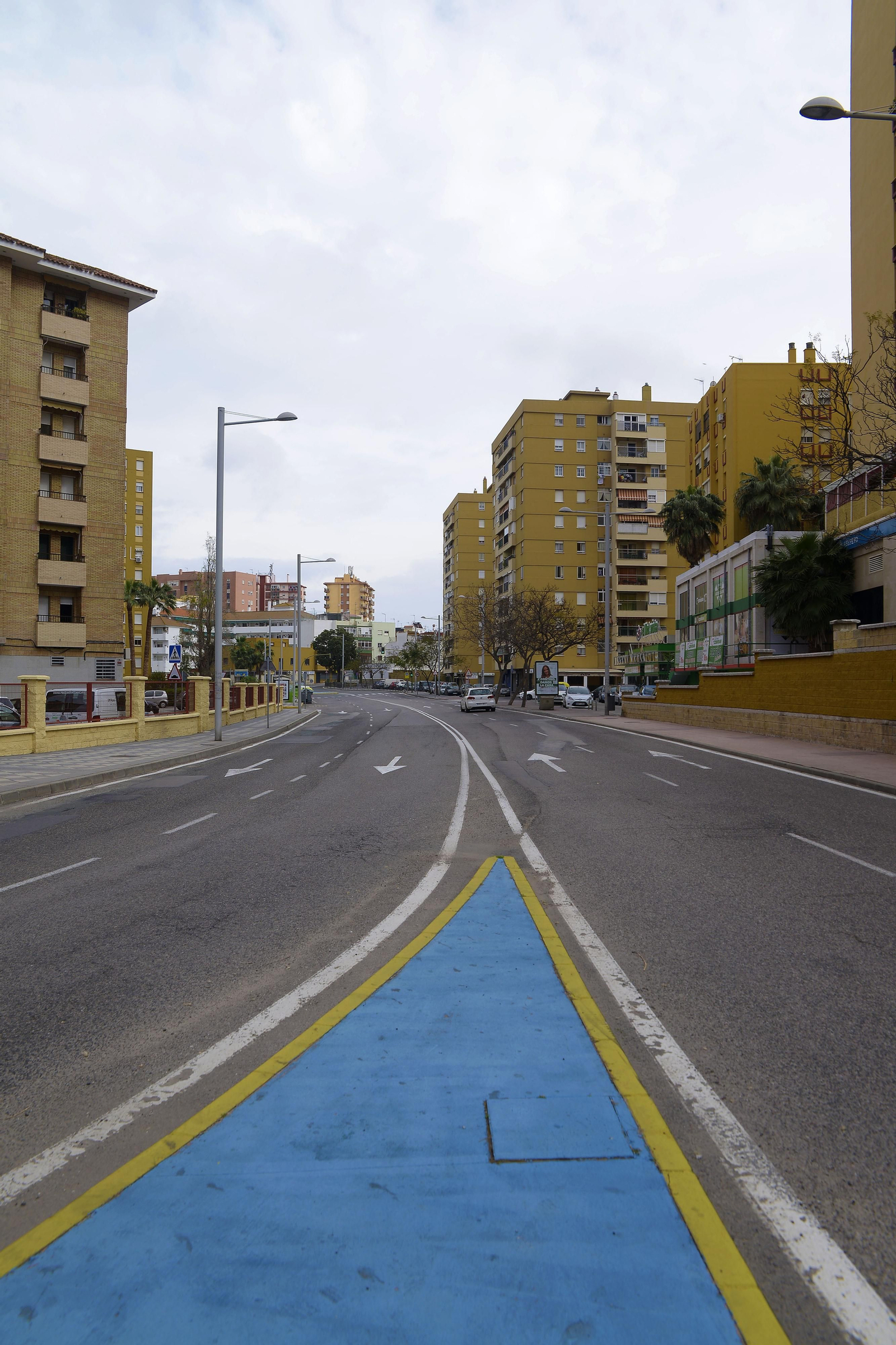 Fotos de las calles de Algeciras ern pleno confinamiento