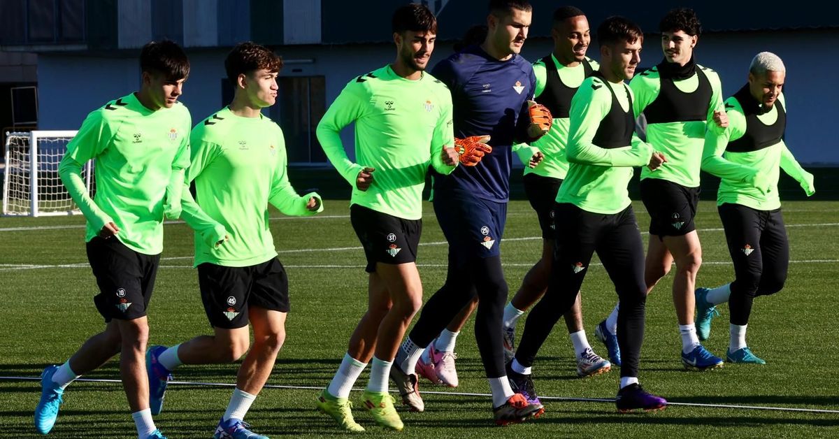 Dos ausencias importantes en la vuelta al trabajo con cuatro canteranos