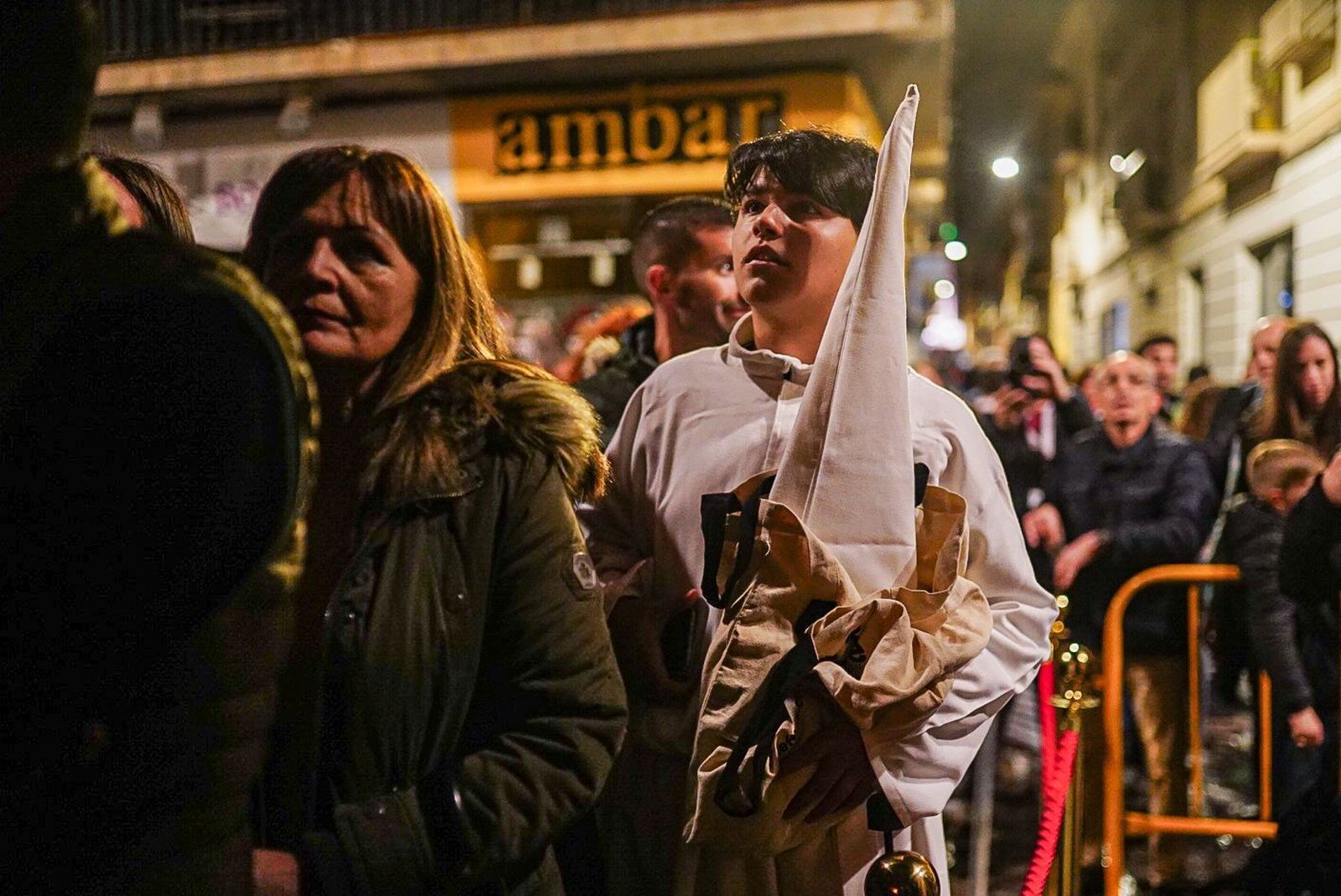 Fotos: San Agustín cierra la jornada de suspensiones en el Lunes Santo de Granada