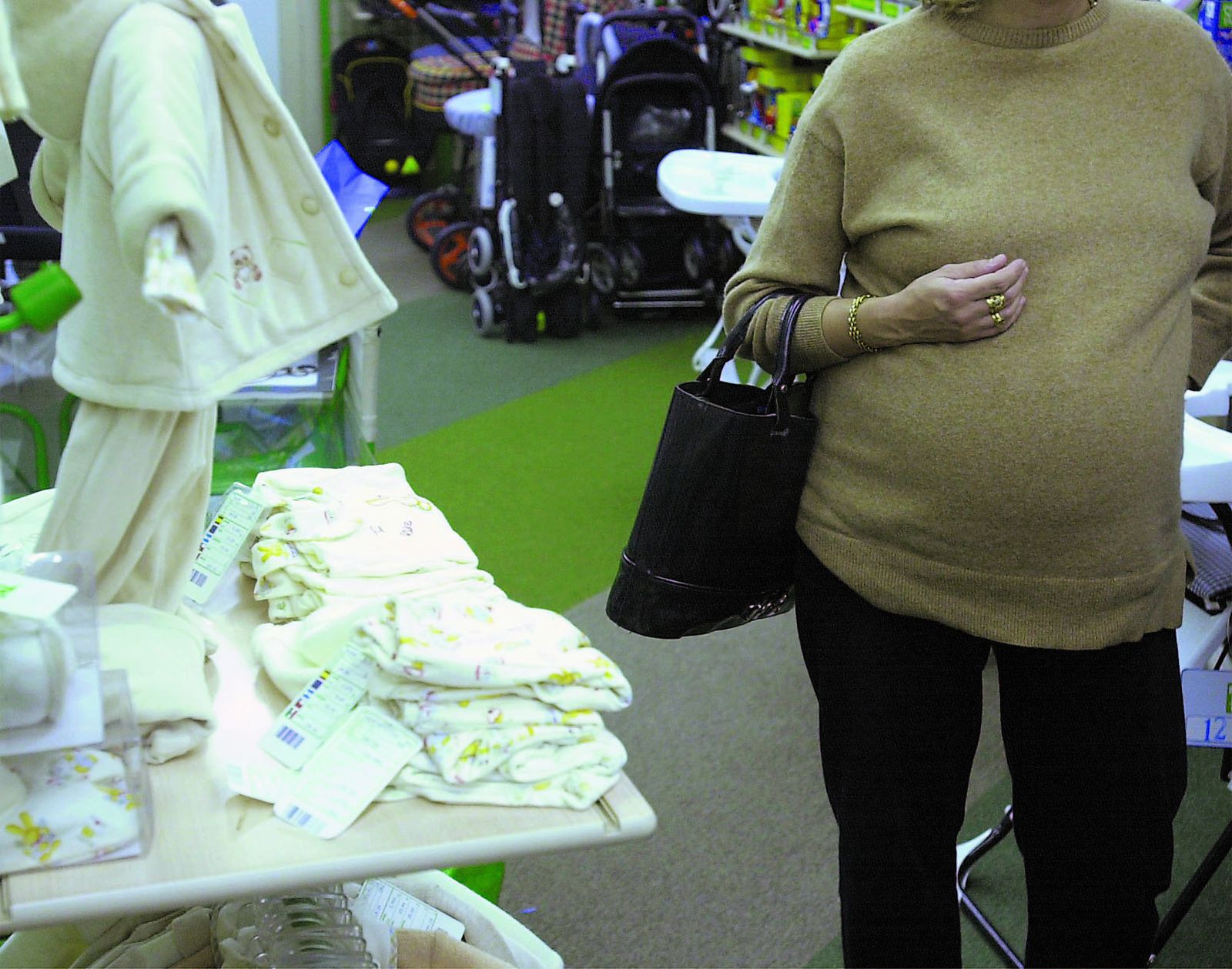 Los asistentes recibirán un kit de muestras de productos gratuitos, así como descuentos especiales en el centro comercial.