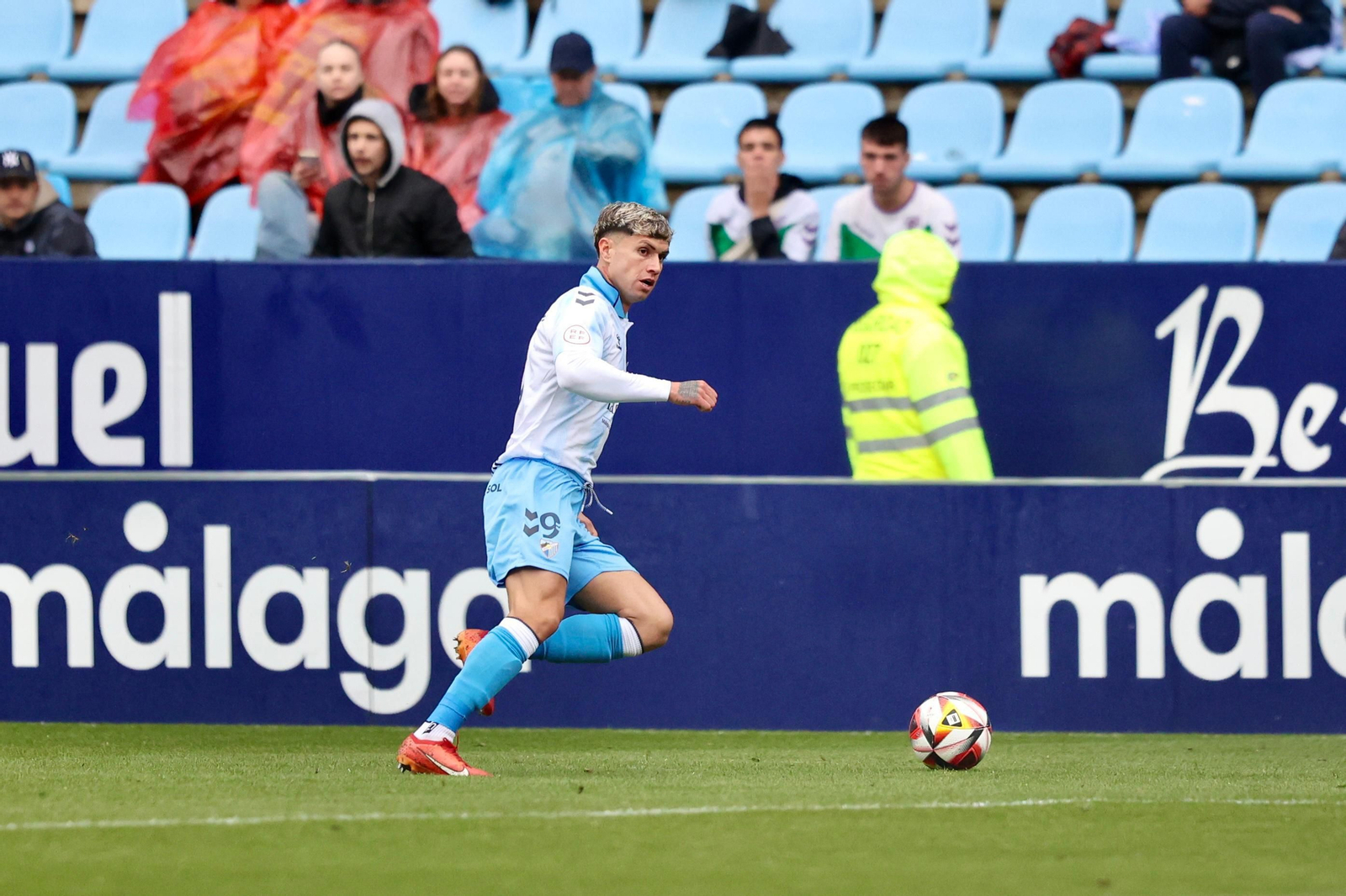 El Málaga CF-Linares Deportivo, fotos El Málaga CF-Linares Deportivo, fotos