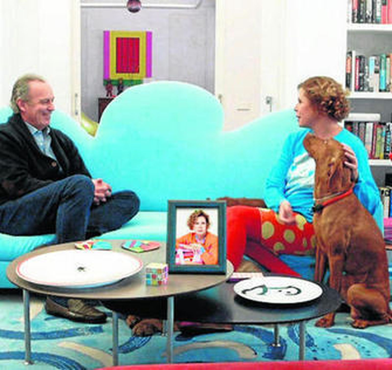 Bertín Osborne en plena charla con Ágatha Ruiz de la Prada.