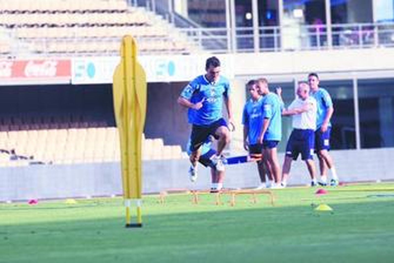 Francis es junto a Renan el único futbolista del Xerez que lo ha jugado todo.