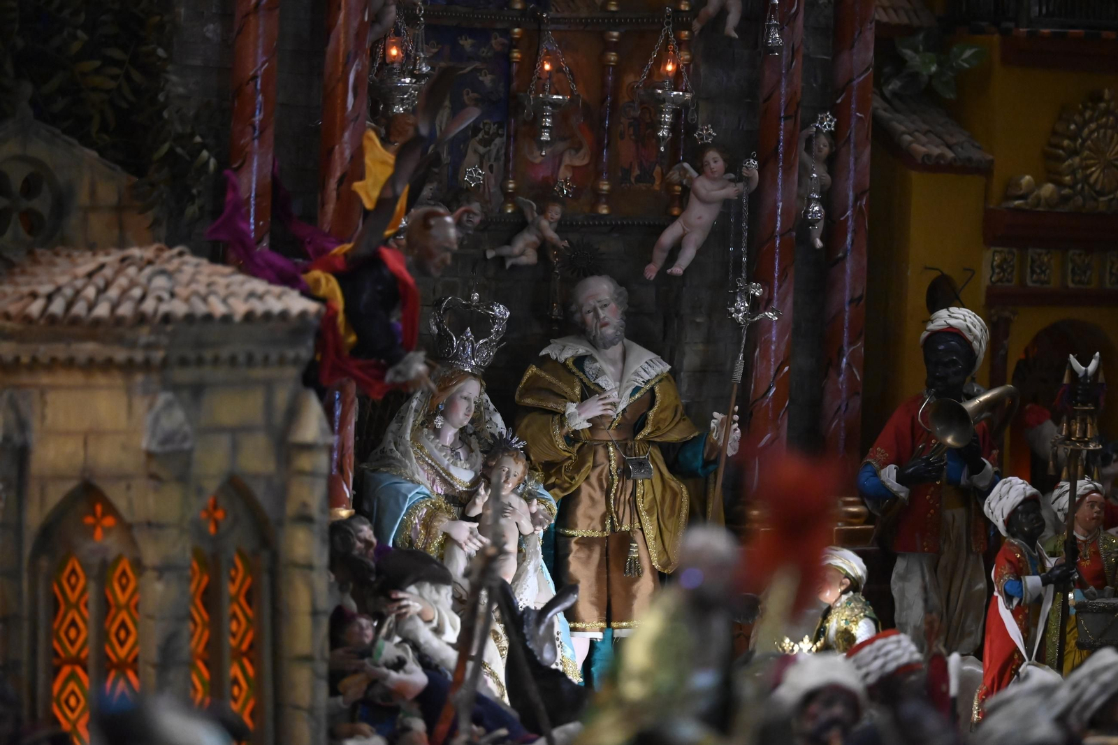 Un paseo por los belenes de Navidad de Córdoba, en imágenes